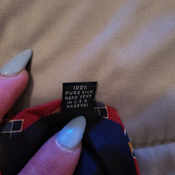 Burberry silk tie - Picture 5 of 5